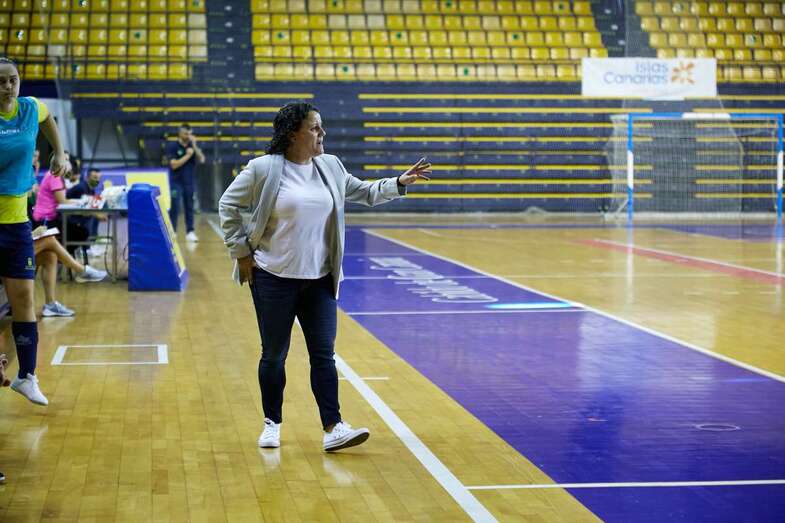 Cristina Gimeno, entrenadora del Preconte Telde/TA.